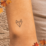 Geometrischer Fuchs klein Tattoo