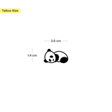 Liegender Panda Tattoo