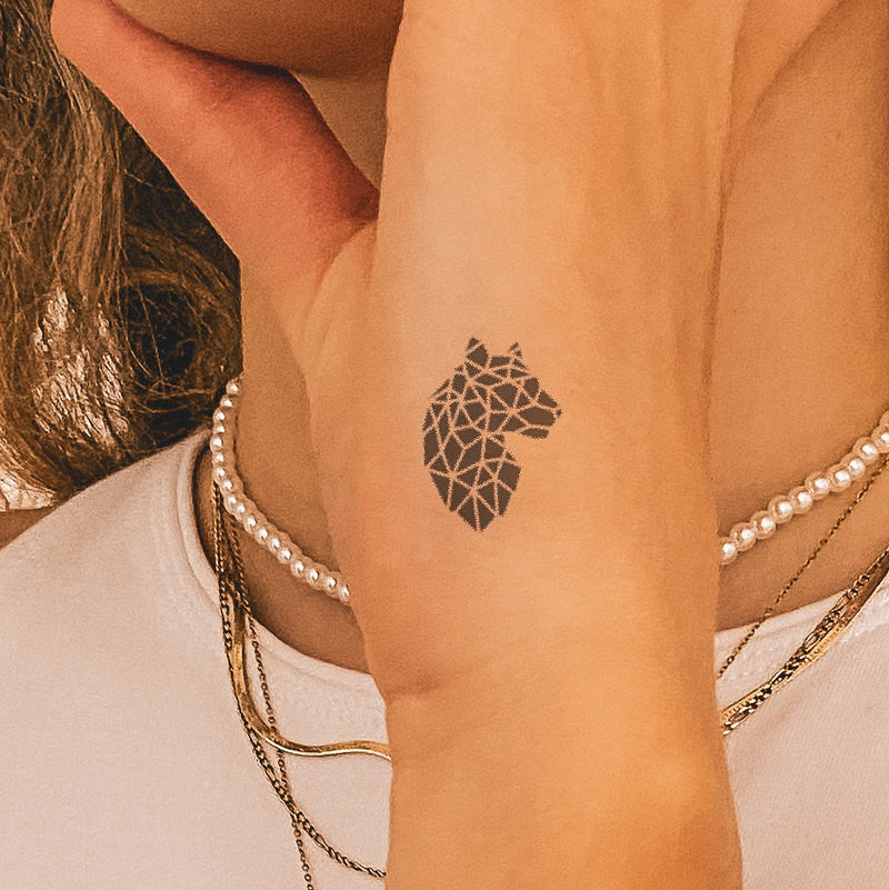 Tigerkopf geometrisch Profil Tattoo