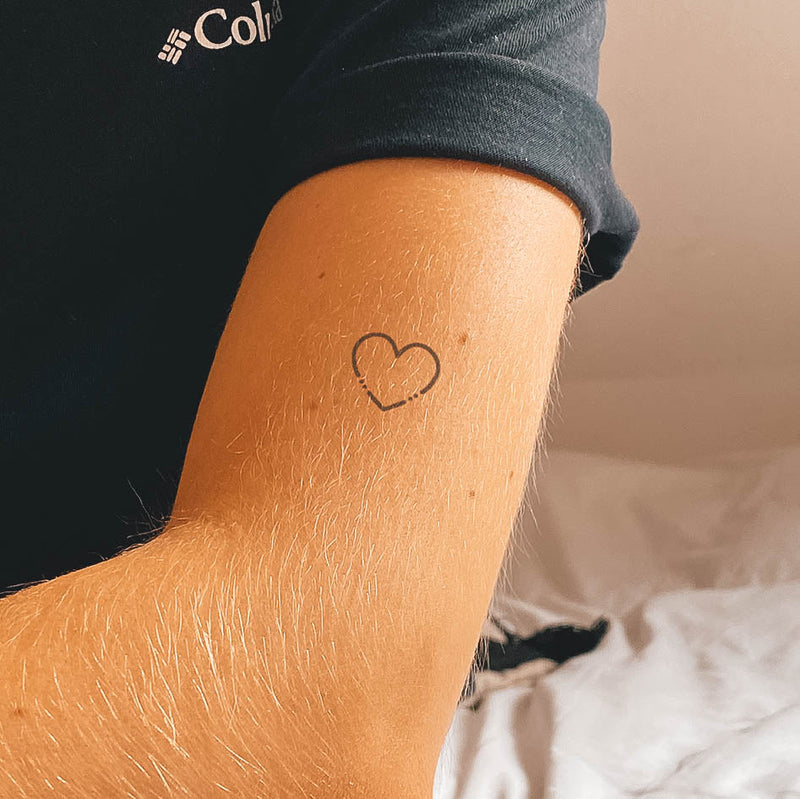 Dotted Heart 2-Week-Tattoo Inkster