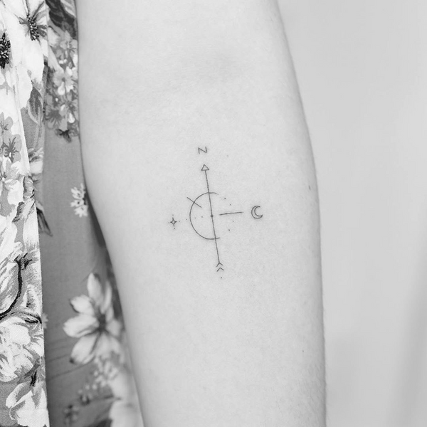 Minimal Compass 2-Week-Tattoo Inkster